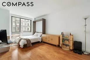 242 E 25th St, New York City, NY 10010 - Photo 3