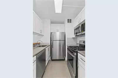 415 E 37th Street #5D, New York City, NY 10016 - Photo 3