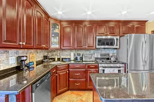 2055 E 34th St, New York City, NY 11234 - Photo 11