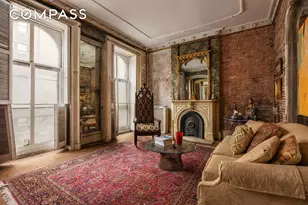 35 Stuyvesant St, New York City, NY 10003 - Photo 3