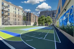 305 W 18th St, New York City, NY 10011 - Photo 9