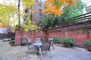 305 W 18th St, New York City, NY 10011 - Photo 1