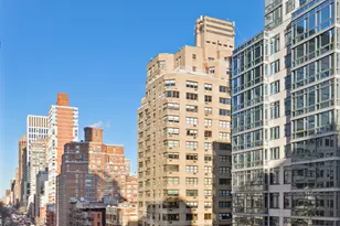 360 E 72nd St, New York City, NY 10021 - Photo 27