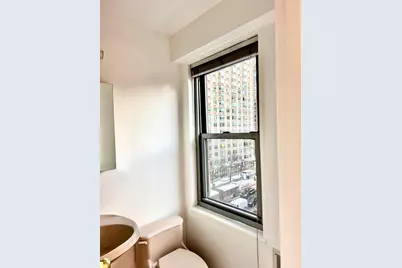 360 E 72nd Street #B709, New York City, NY 10021 - Photo 25