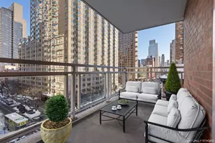 360 E 72nd St, New York City, NY 10021 - Photo 9