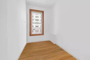 57 W 58th St, New York, NY 10019 - Photo 7