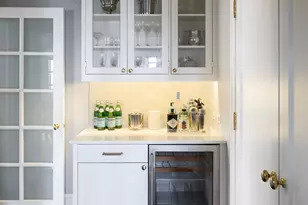137 Riverside Dr, New York City, NY 10024 - Photo 7