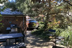 34-29 87th St, New York City, NY 11372 - Photo 17