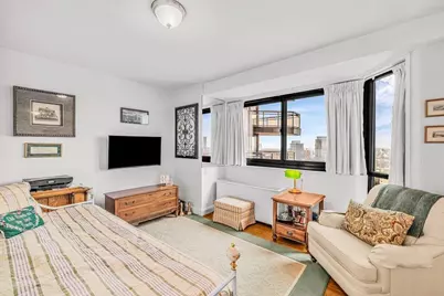 1725 York Avenue #26E, New York City, NY 10128 - Photo 11