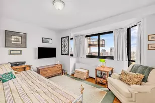 1725 York Ave, New York City, NY 10128 - Photo 11