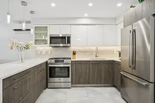 2812 E 27th St, Brooklyn, NY 11235 - Photo 3