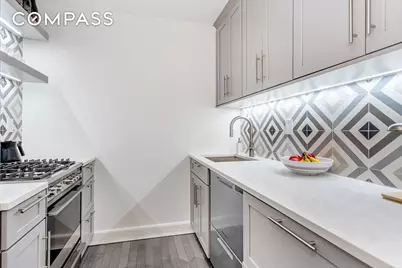 250 W 15th Street #3C, New York, NY 10011 - Photo 3