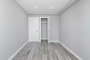 19-61 80th St, New York City, NY 11370 - Photo 9