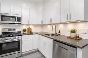 19-61 80th St, New York City, NY 11370 - Photo 5