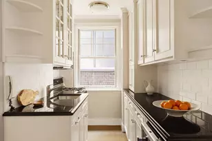 125 E 74th St, New York City, NY 10021 - Photo 9