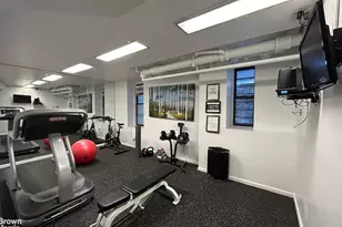 140 W 71st St, New York City, NY 10023 - Photo 9