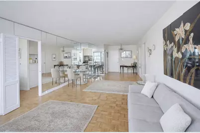 117 E 57th Street #31E, New York, NY 10022 - Photo 3