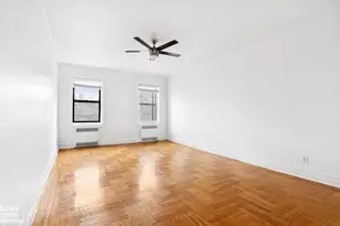 35-20 73rd St, New York City, NY 11372 - Photo 3
