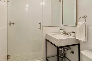 174 W 76th St, New York City, NY 10023 - Photo 7