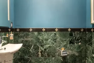 205 W 57th St, New York City, NY 10019 - Photo 5