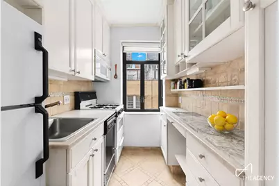 25 W 54th Street #10B, New York, NY 10019 - Photo 5