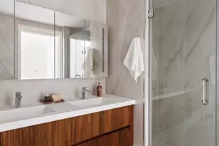 355 W 39th St, New York, NY 10018 - Photo 7