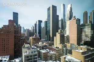 250 E 53rd St, New York City, NY 10022 - Photo 3