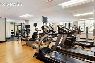 250 E 53rd St, New York City, NY 10022 - Photo 17