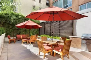 250 E 53rd St, New York City, NY 10022 - Photo 15