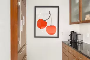 250 E 53rd St, New York City, NY 10022 - Photo 7