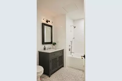 107 W 26th Street #2, New York City, NY 10001 - Photo 17