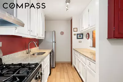 531 Main Street #509, New York City, NY 10044 - Photo 5