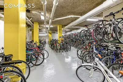 531 Main Street #509, New York, NY 10044 - Photo 17