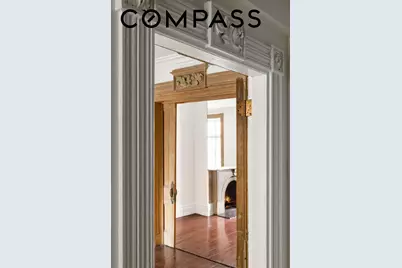 262 W 11th Street, New York City, NY 10014 - Photo 19