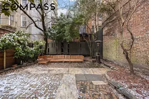 262 W 11th St, New York City, NY 10014 - Photo 21