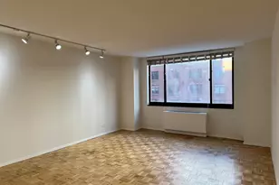 377 Rector Pl, New York City, NY 10280 - Photo 1