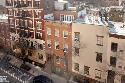 318 W 20th Street, New York, NY 10011 - Photo 19