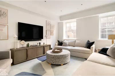 318 W 20th Street, New York, NY 10011 - Photo 13