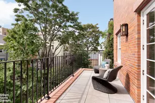 318 W 20th St, New York, NY 10011 - Photo 7