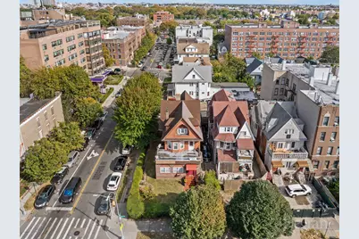 339 Ocean Parkway, Brooklyn, NY 11218 - Photo 9