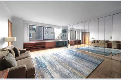 116 Central Park S #10G, New York, NY 10019 - Photo 1