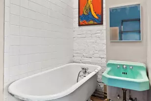 524 E 6th St, New York City, NY 10009 - Photo 5