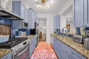 266 W 77th St, New York City, NY 10024 - Photo 5