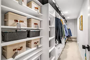 266 W 77th St, New York City, NY 10024 - Photo 9