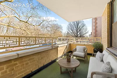 185 Prospect Park SW #203, New York City, NY 11218 - Photo 5
