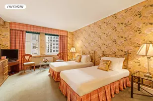 111 E 56th St, New York, NY 10022 - Photo 3