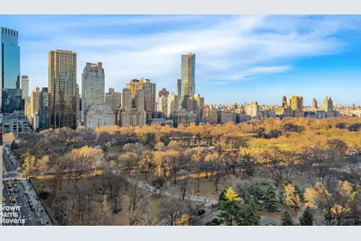 50 Central Park S #27, New York City, NY 10019 - Photo 27