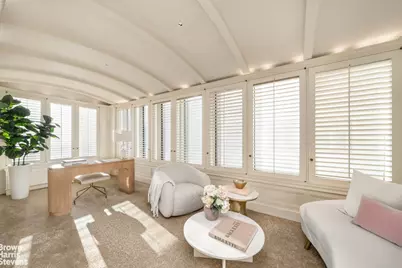 50 Central Park S #27, New York City, NY 10019 - Photo 23