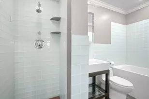 530 E 76th St, New York City, NY 10021 - Photo 9