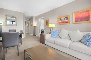 530 E 76th St, New York City, NY 10021 - Photo 3